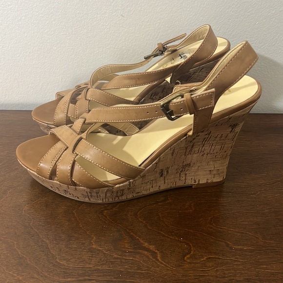 Wedge sandals - Picture 4 of 6